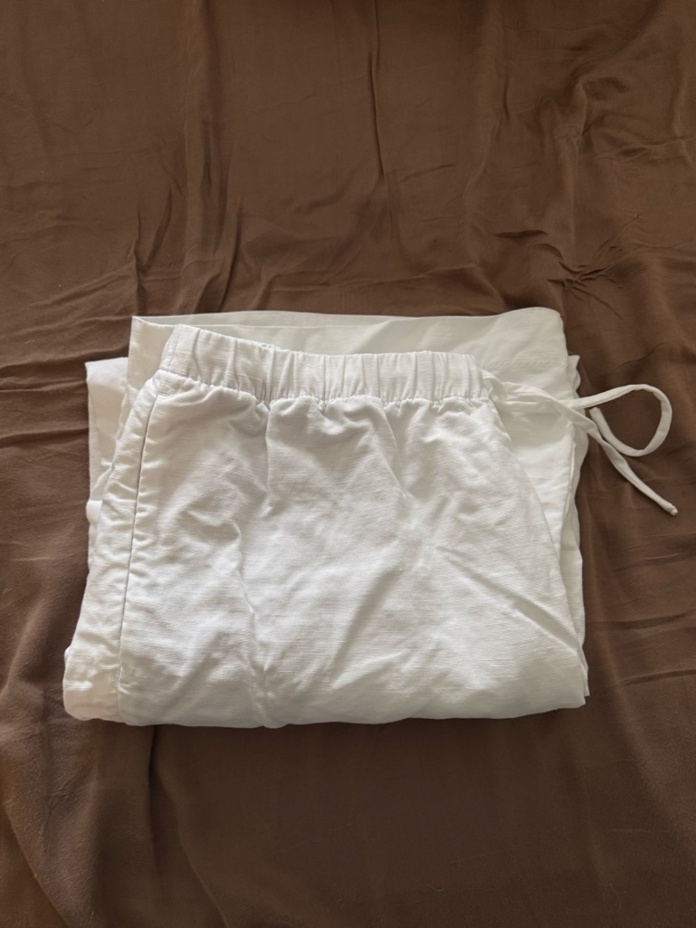 Aritzia White Lodge Linen Pant